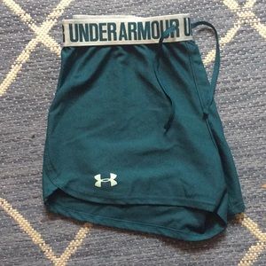 Women's under armour baggy shorts